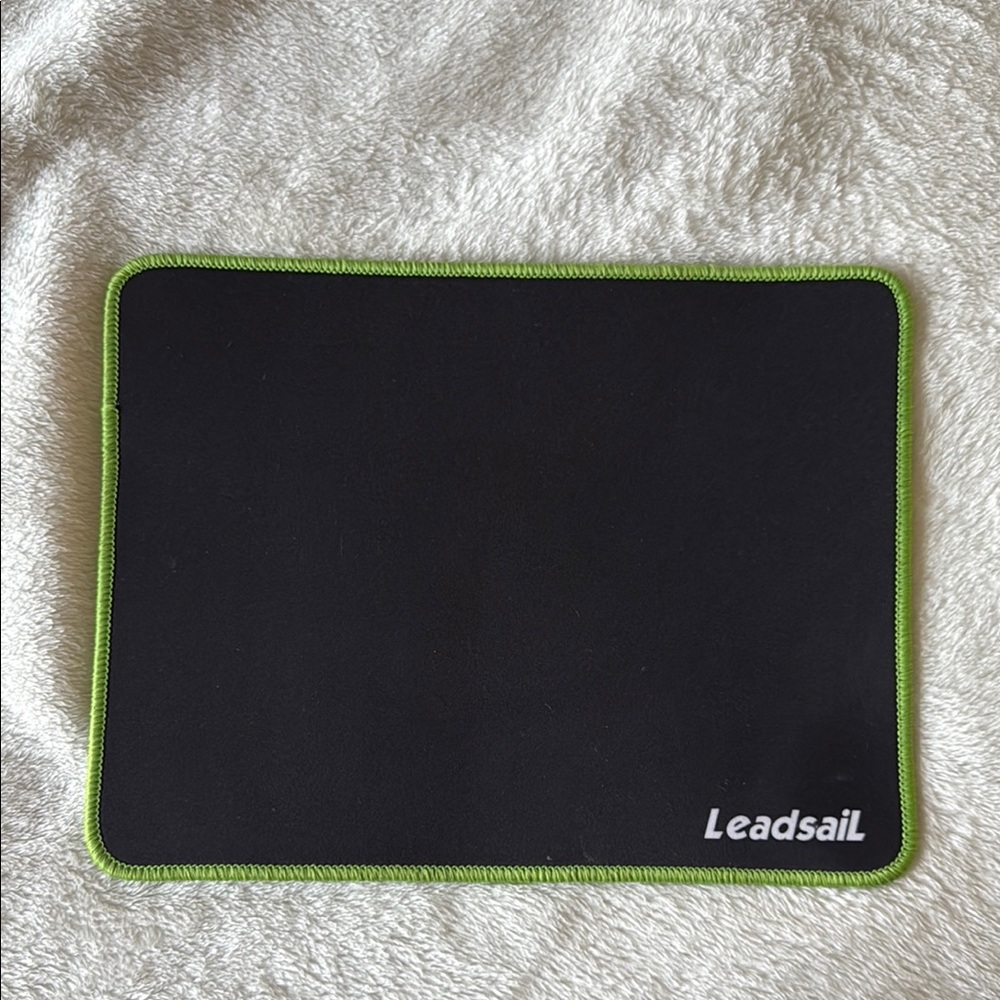 Leadsail black and green mouse pad large